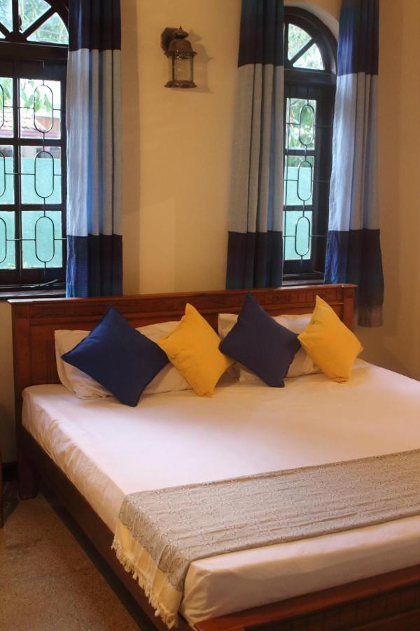 Airport Gateway Residence Negombo Extérieur photo